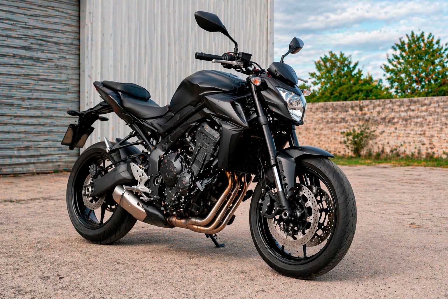 KAWASAKI Z900 A2